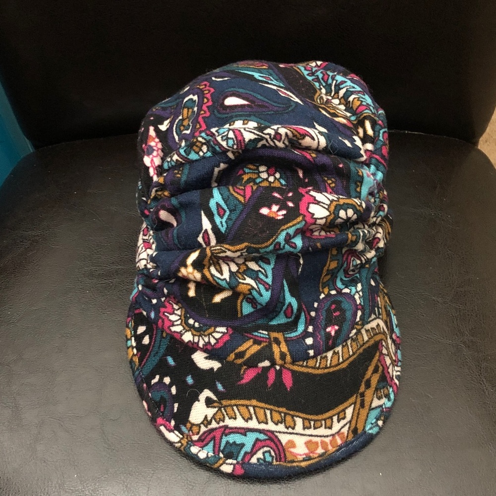Patterned Navy Paisley Cap - Unbranded